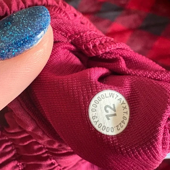 Hotty hot HR 4” lululemon - Picture 5 of 5